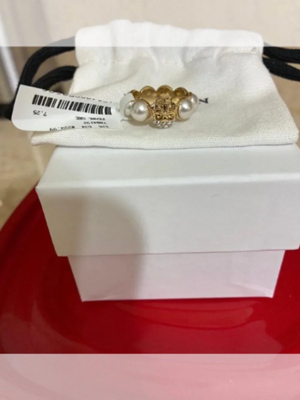 Alexander McQueen NWT Crystal Skull and Pearly Ring (ORIG. $450) (SIZE 7.25)